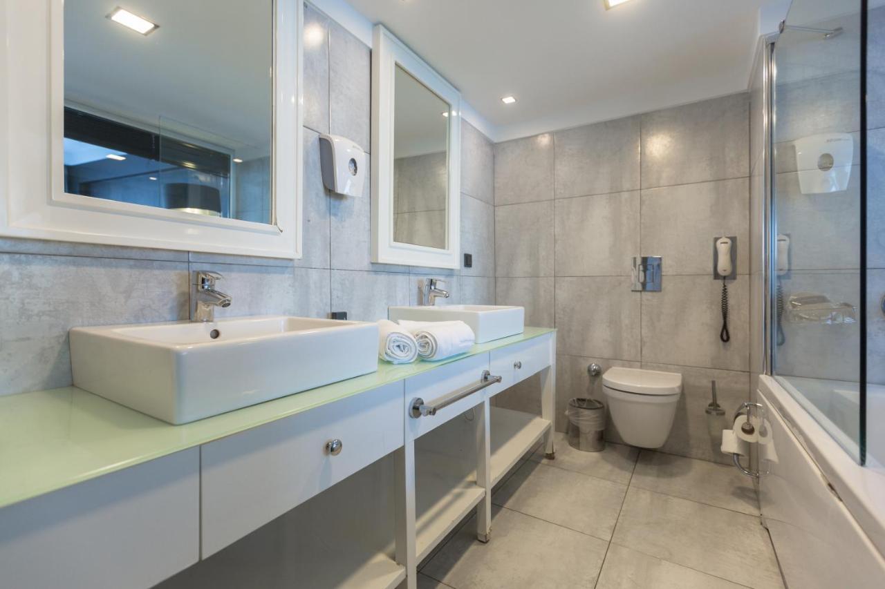 Efe Hotel Kusadasi Luaran gambar